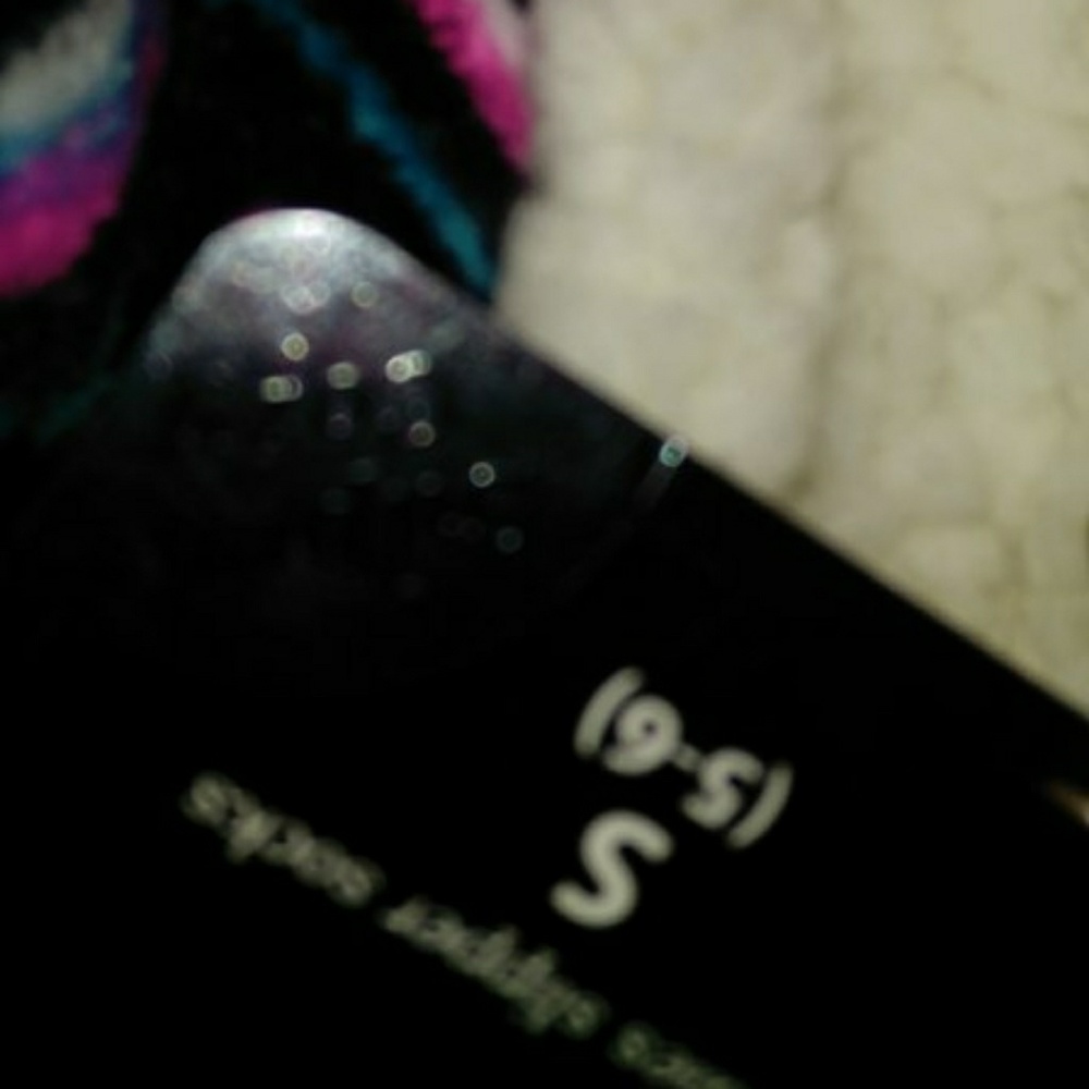 SLIPPER - Picture 2 of 3